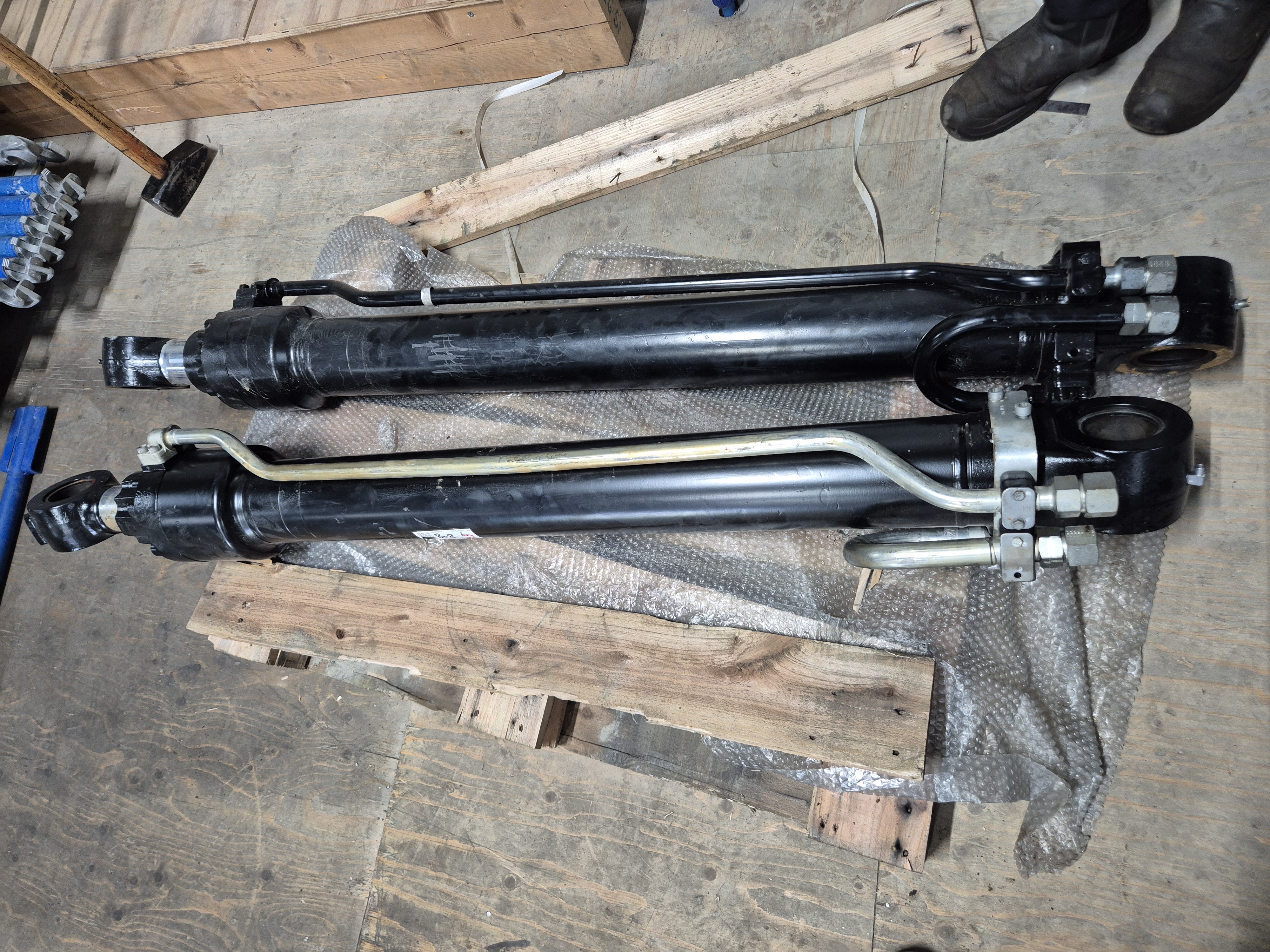 CAT 5110B - Hydraulische bakcilinders