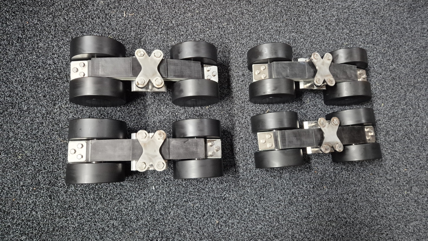 Detail wielenset met gelagerde wielen